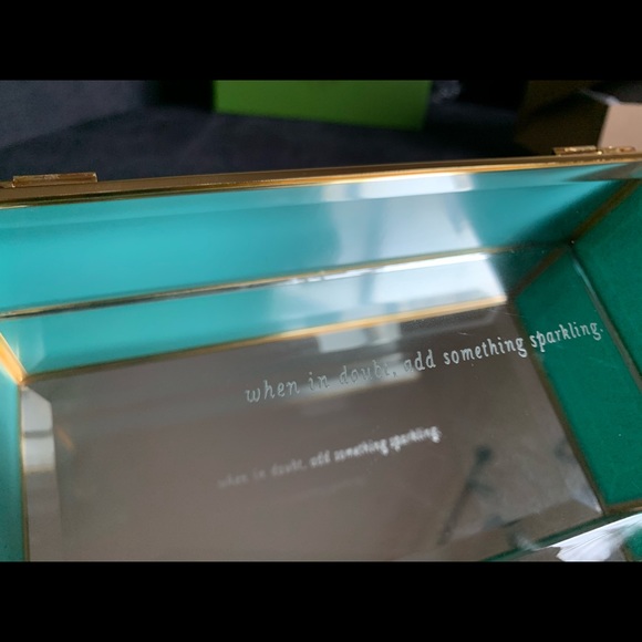 NWT Kate Spade jewelry box - Picture 4 of 9